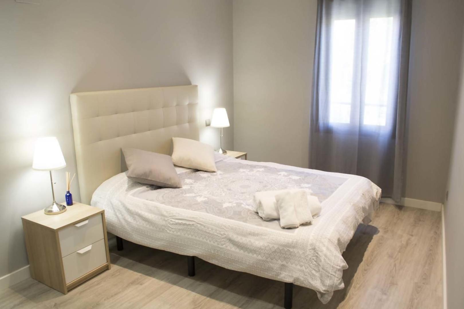 Apartamenticos Plaza Las Armas Zaragoza Exterior photo